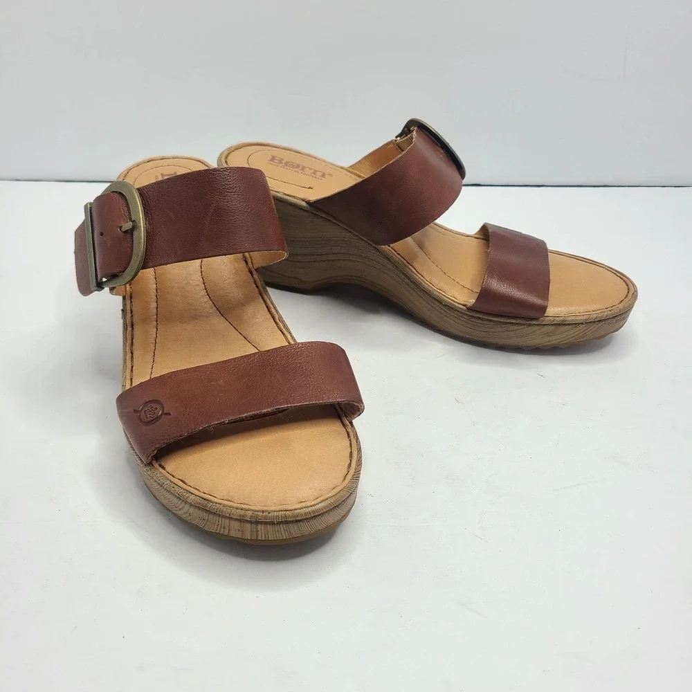 Born Emily Sandal‎ Women's US 8M Wedge Slide Heels Shoes Leather Buckle